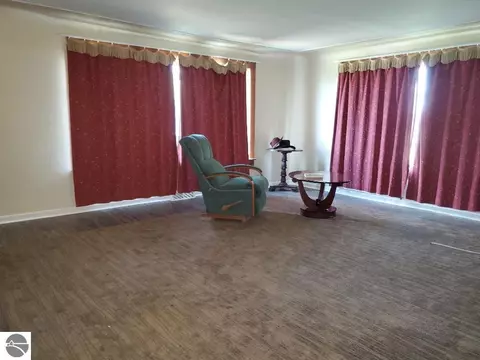 2540 Saint Charles Rd, Ithaca, MI 48847 photo 7