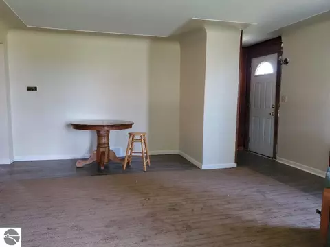 2540 Saint Charles Rd, Ithaca, MI 48847 photo 8
