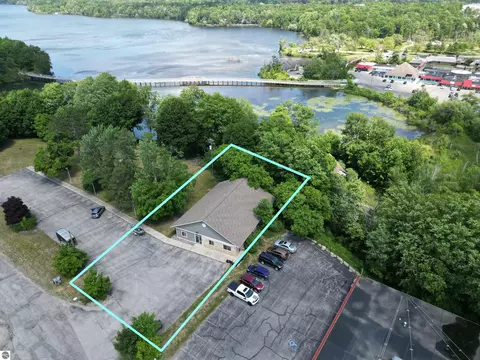 3300 Wysong Rd, Traverse City, MI 49684