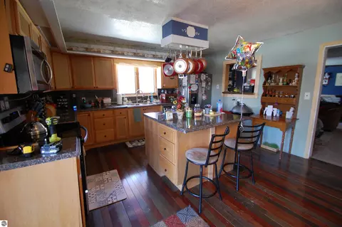 388 W Lagrant Rd, Twining, MI 48766 photo 7