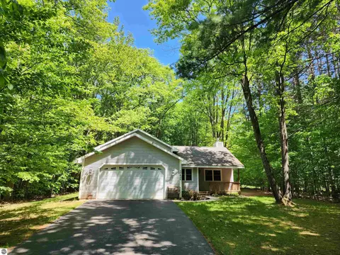 10936 Dylan Dr #15, Interlochen, MI 49643 photo 2