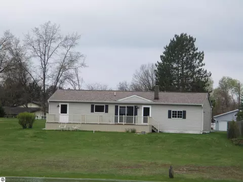 2673 Caribou Trl, West Branch, MI 48661