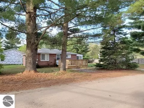 1886 W Second St, Prescott, MI 48756