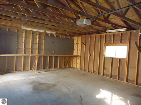 755 Sunset Dr, Lupton, MI 48635 photo 22