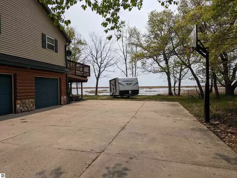 2740 Booth Rd, Au Gres, MI 48703 photo 5