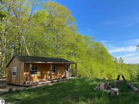 Tbd Pleasant Valley Road, Boyne City, MI 49712