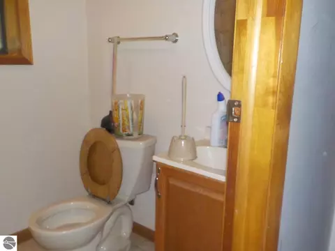 3139 Bischoff Dr, Harrison, MI 48625 photo 29