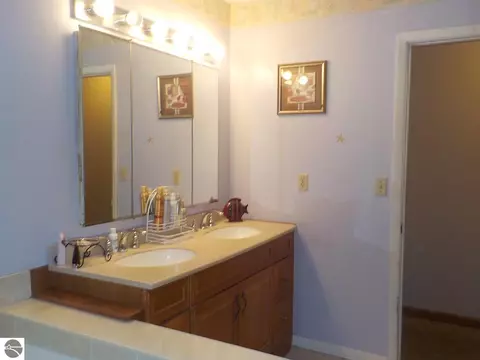 3139 Bischoff Dr, Harrison, MI 48625 photo 15