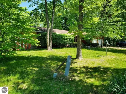 3139 Bischoff Dr, Harrison, MI 48625 photo 46