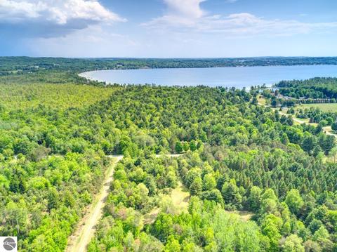 V/l Norconk Road, Bear Lake, MI 49614