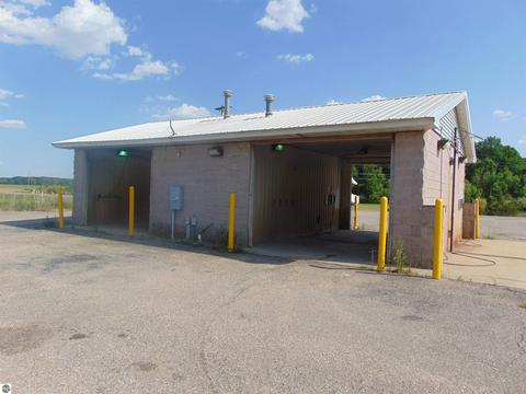 8425 E Sidney, Crystal, MI 48818 photo 9