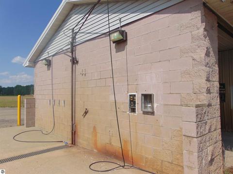 8425 E Sidney, Crystal, MI 48818 photo 5