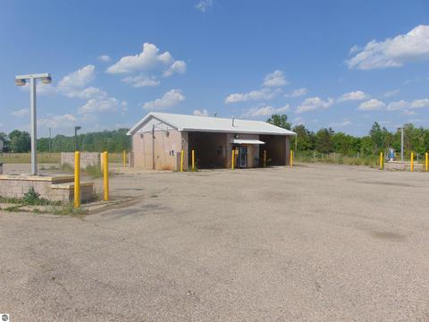 8425 E Sidney, Crystal, MI 48818 photo 11