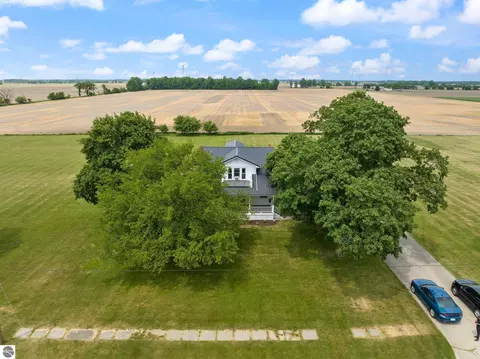 Tbd E Section Line Road, Ashley, MI 48806 photo 2