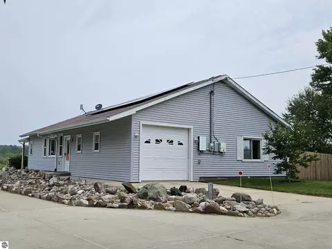 360 7 Mile Rd, Sears, MI 49679 photo 4