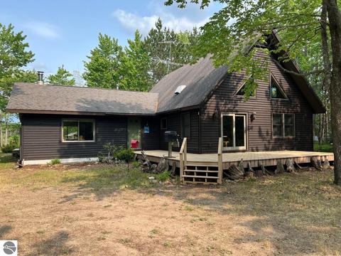 8604 Partridge Roost, Frederic, MI 49733 photo 1