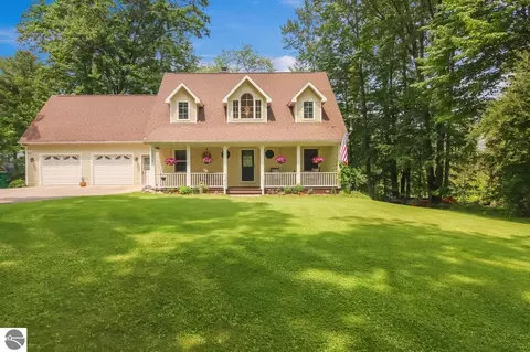 10054 Harmony Dr, Interlochen, MI 49643 photo 3