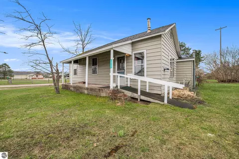 10732 Passenheim Rd, Gaylord, MI 49735