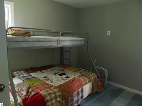 3582 Lakeside Dr, Lupton, MI 48635 photo 8