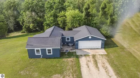 406 W Main St, Maple Rapids, MI 48853 photo 19