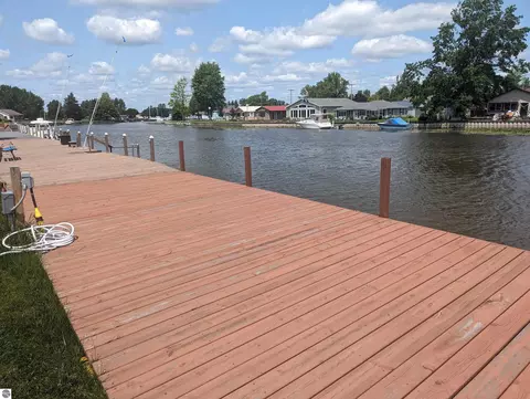 2947 Midshipman Dr, Au Gres, MI 48703 photo 3
