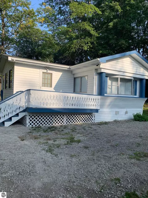 4110 Anne St, Au Gres, MI 48703 photo 2