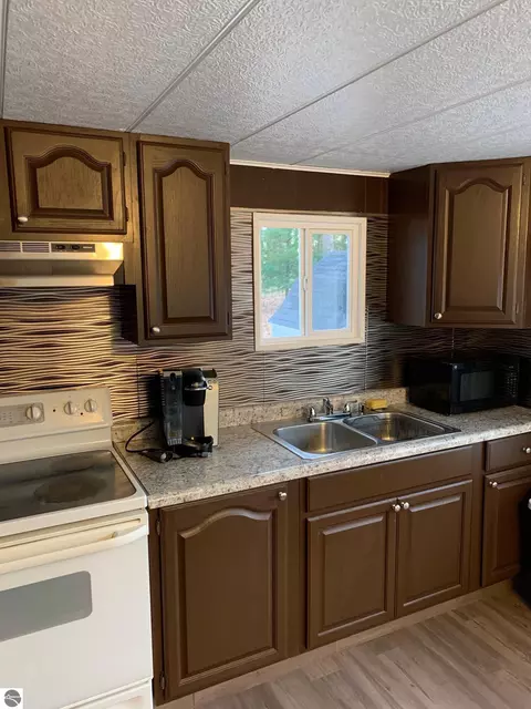4110 Anne St, Au Gres, MI 48703 photo 4