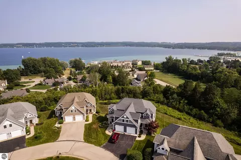887 N Bay Cliff Dr #16, Suttons Bay, MI 49682