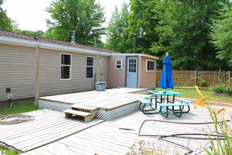 20624 E Trails End, Interlochen, MI 49643 photo 28