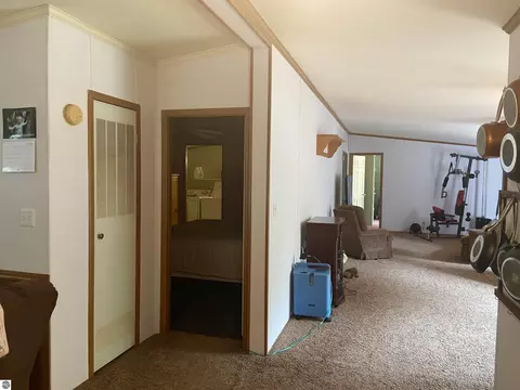 20624 E Trails End, Interlochen, MI 49643 photo 15