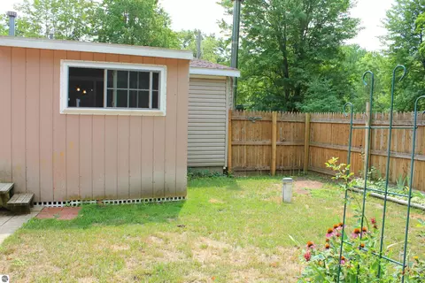 20624 E Trails End, Interlochen, MI 49643 photo 30