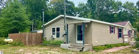 20624 E Trails End, Interlochen, MI 49643 photo 33