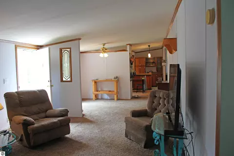 20624 E Trails End, Interlochen, MI 49643 photo 17