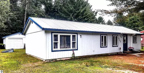 9389 Superior Ave, St Helen, MI 48686