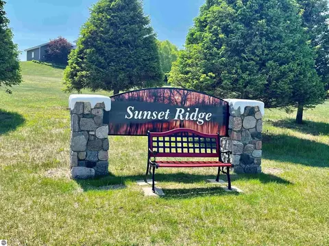 Unit 11 Sunset Ridge Drive, Charlevoix, MI 49720
