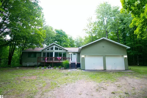 5965 Northwood Dr, Elmira, MI 49730