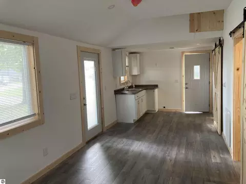 3807 Maple Ave, Lupton, MI 48635 photo 5