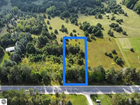 Parcel F Old 131, Cadillac, MI 49601