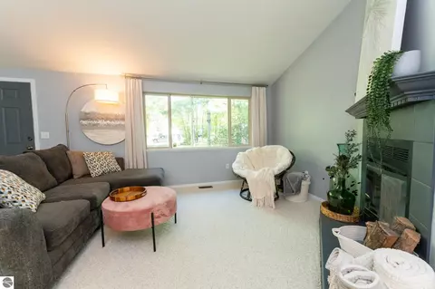 5225 King Richards Ct, Gladwin, MI 48624 photo 28