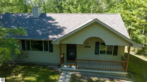 5225 King Richards Ct, Gladwin, MI 48624 photo 43
