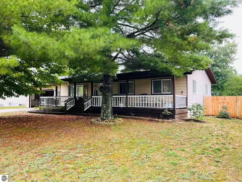 406 Riverdale, Mancelona, MI 49659