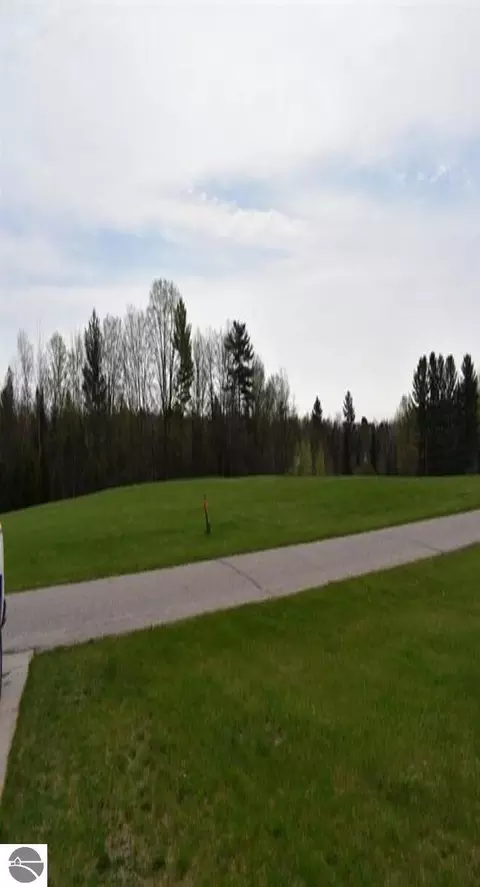 Unit 8 Bella Lane, West Branch, MI 48661