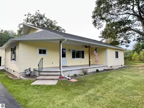 2401 N Us-23, Oscoda, MI 48750