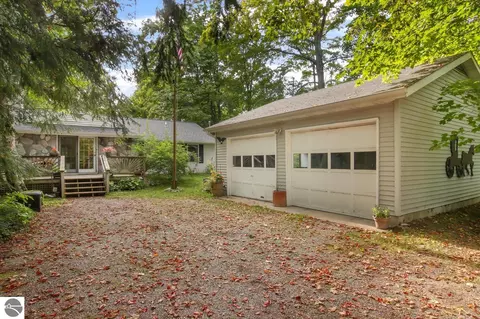 14161 N Forest Beach Shrs, Northport, MI 49670