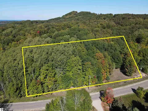 0 E Old Mountain Rd, Cedar, MI 49621