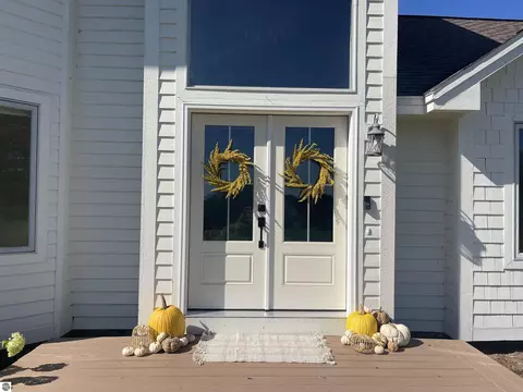 13277 Blue Shore Dr, Traverse City, MI 49686