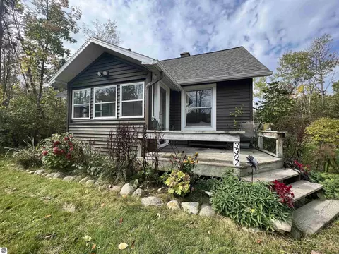 3307 N 4 Mile Rd, Traverse City, MI 49686
