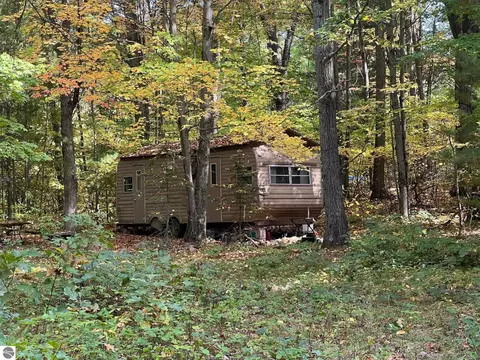 Woodview Trail, Harrison, MI 48625