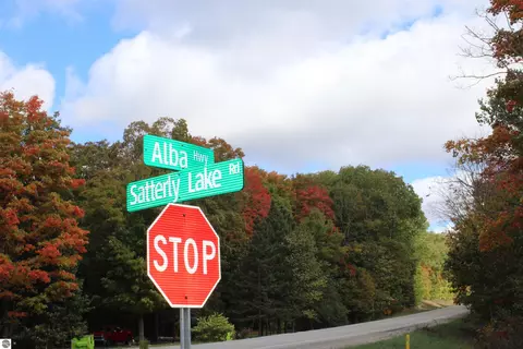Derry Road, Alba, MI 49611