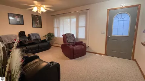 203 Laura June Dr, Leroy, MI 49655 photo 11